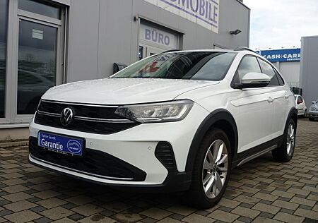 VW Taigo Volkswagen Life Allwetterrei.LED...