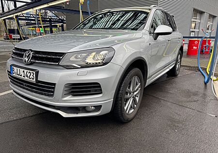 VW Touareg Volkswagen 7P 3,0 V6 R-Line, Vollausstattung, top