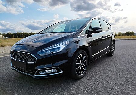 Ford S-Max Vignale AWD AUT°ACC°LED°7Sitz°AHK°Pano°Standhzg.