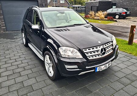Mercedes-Benz ML 320 CDI 4MATIC - AMG Line