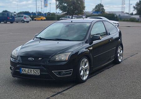 Ford Focus 2,5 ST ST