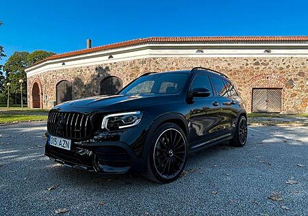 Mercedes-Benz GLB 35 AMG Mercedes-AMG GLB 35 4MATIC, 7 seat!