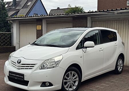 Toyota Verso Edition NAVI PANORAMA RKAMERA 6-GANG