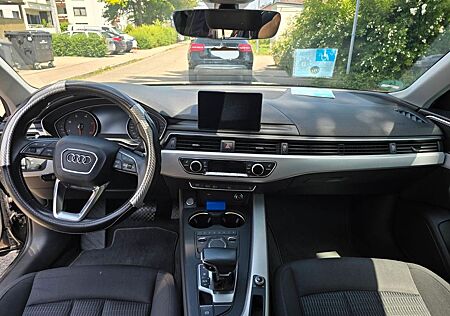 Audi A4 40 TDI S tronic Avant -