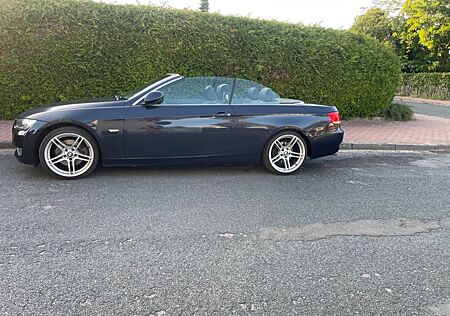 BMW 325i Cabrio -