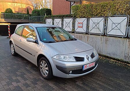 Renault Megane II Avantage 1.Hand Scheckheftgepflegt