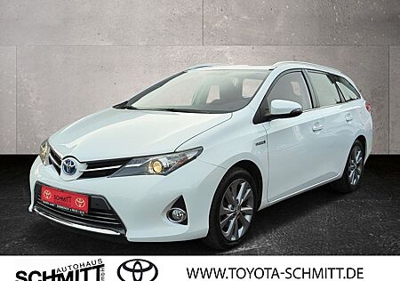 Toyota Auris Touring Sports Life Plus Hybrid Navi