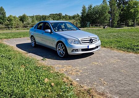 Mercedes-Benz C 180 Mercedes C180 Kompressor W204 Top Zustand
