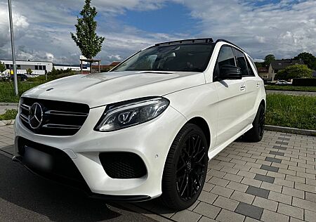 Mercedes-Benz GLE 500 4MATIC - AMG Pano Nappa H/K AHK DTR+ STH
