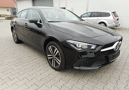 Mercedes-Benz CLA 250 Shooting Brake CLA 250 e Shooting Brake Navi Kamera HU 01/2027