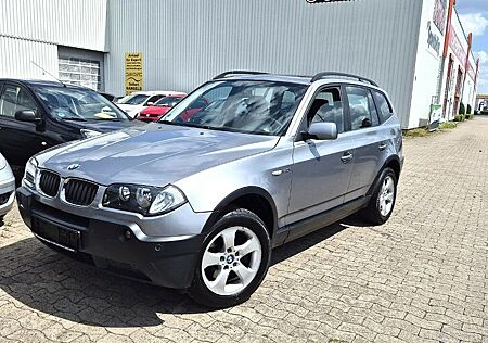 BMW X3 2.0i 4X4 PANO AHK ALU KLIMAAUTOMATIK