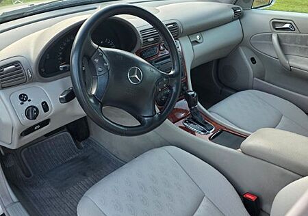 Mercedes-Benz C 200 CDI Classic Automatik TÜV 10-2027