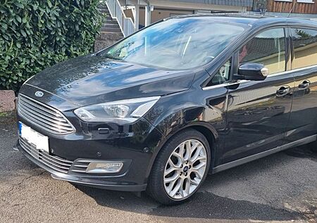 Ford Grand C-Max 2,0TDCi Titanium *PAN*XENON*Kamera