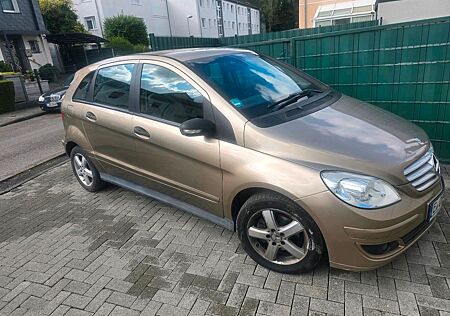 Mercedes-Benz B 180 CDI -