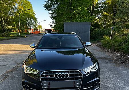 Audi S6 4.0 TFSI quattro S tronic Avant -