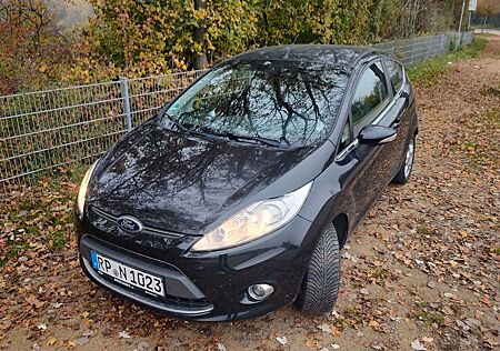 Ford Fiesta 1,25 60kW Zahnriemen neu!!!