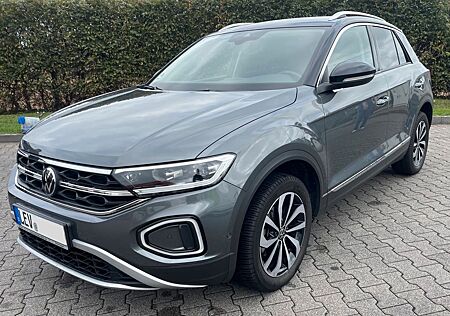 VW T-Roc Volkswagen 1.5 TSI Style AHK Navi ACC R-Kamera LED