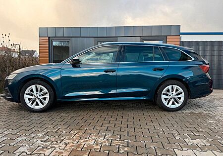 Skoda Octavia Combi First Edition *Top Ausstattung*