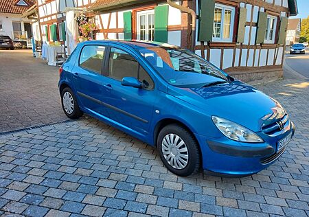 Peugeot 307 1.6 Premium 110 Premium