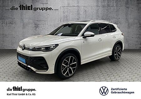 VW Tiguan Volkswagen 2.0 TDI DSG 4Motion R-Line AHK+Pano+Matri