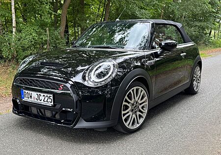 Mini Cooper S Cabrio gebraucht kaufen Mini Cooper S Cabrio /HUD/Kamera/Harmann/LED