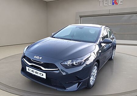 Kia Cee'd CEED_5 1.5T 140 DCT7 VISION KOMF+ (NAV)