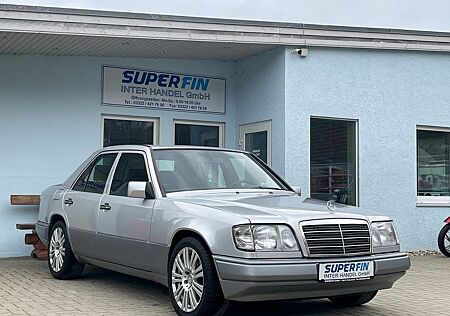 Mercedes-Benz E 220 W124 AUTOMATIK EL.SCHIEBEDACH ALUFELGEN ZV