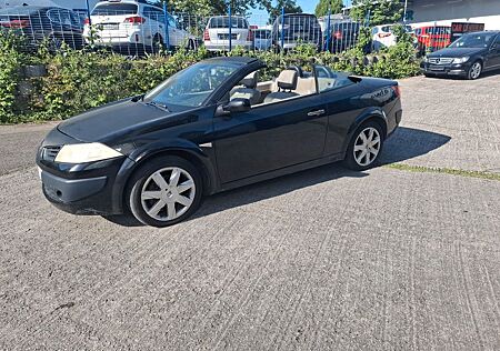 Renault Megane Coupé-Cabriolet Dynamique 1.9 dCi FAP