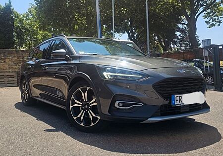 Ford Focus TURNIER ACTIVE, AHK & NEUER ATM ca. 60.000