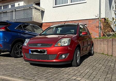 Ford Fiesta 1,4 16V Connection Connection