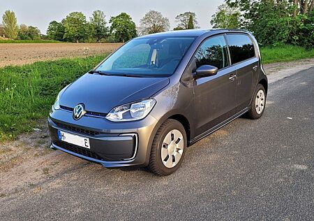 VW Up Volkswagen e-! Style Plus CCS, Sitzh., 8-fach bereift