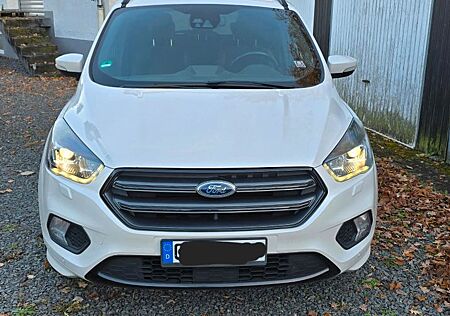 Ford Kuga 2,0 TDCi 4x4 132kW ST-Line ST-Line