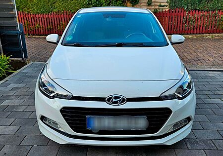 Hyundai i20 1.0 T-GDI 74kW blue Active Passion