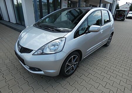 Honda Jazz 1.4 Exclusive Navi Automatik Panorama Met.