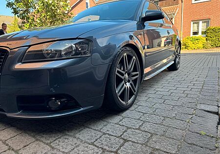 Audi A3 2.0 FSI S line Sportpaket plus S line Spo...