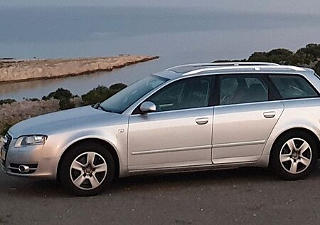 Audi A4 3.0 TDI (DPF) quattro Avant -