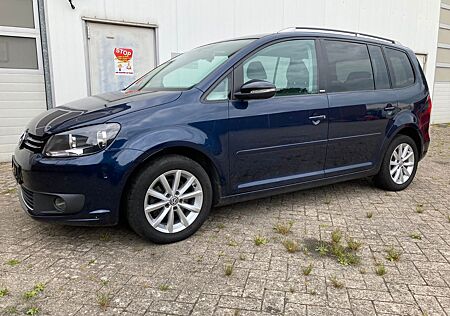 VW Touran Volkswagen 1.6 TDI Style 7 Sitzer AHK ALU TOP