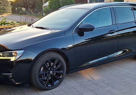 Opel Insignia 2.0 Diesel 128kW Ultimate Auto ST U...