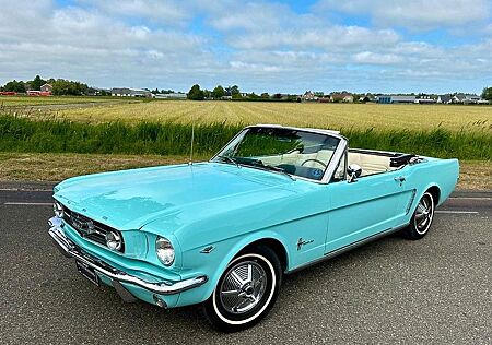 Ford Mustang 1965 Convertible -289Cu V8-FULL RESTORED