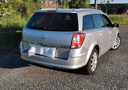 Opel Astra Caravan 1.7 CDTI 81kW -