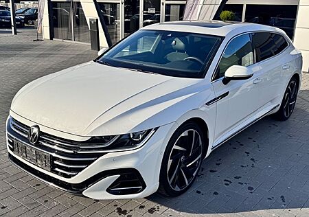 VW Arteon Volkswagen 2.0TDI R-Line/ACC/LANE/PANO/MATRIX