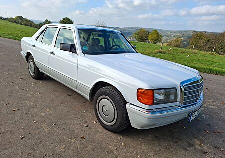 Mercedes-Benz S 260 260 SE Kat W126