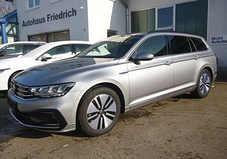 VW Passat Variant Volkswagen GTE DSG NAVI IQ Drive Paket