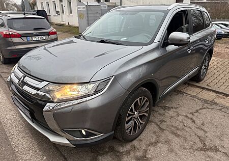 Mitsubishi Outlander Edition+ 4WD*AUTOMATIK*SCHECKHEFT*TÜV*