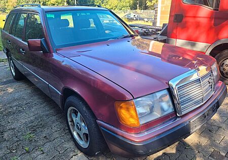 Mercedes-Benz E 230 T*Kombi* voll fahrbereit*gepflegt