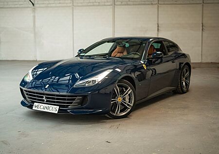 Ferrari GTC4Lusso gebraucht kaufen Ferrari GTC4Lusso V12 *Blu Scozia & Garantie Power*