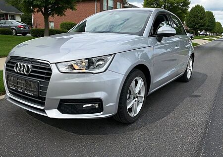 Audi A1 Sport 1.4 TFSI *SPORT*BENZIN*TOP*ZUSTAND*