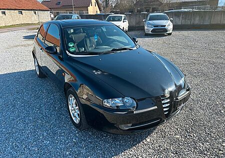 Alfa Romeo 147 1.6 Progression