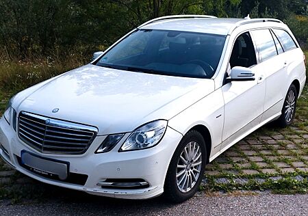 Mercedes-Benz E 220 E ,T-Modell CDI
