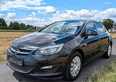 Opel Astra 1.4 74kW Edition